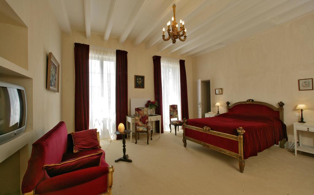 فندق Le Manoir Saint Jean الغرفة الصورة