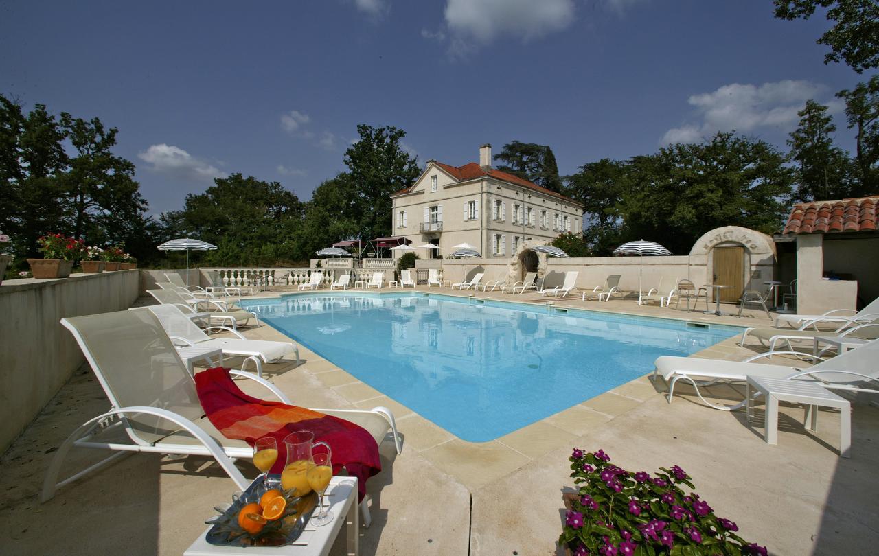 فندق Le Manoir Saint Jean المظهر الخارجي الصورة